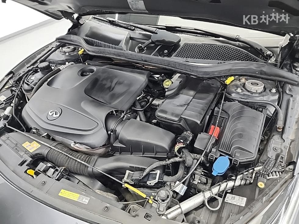 Местен피니티 Q302.0t Premium - 5