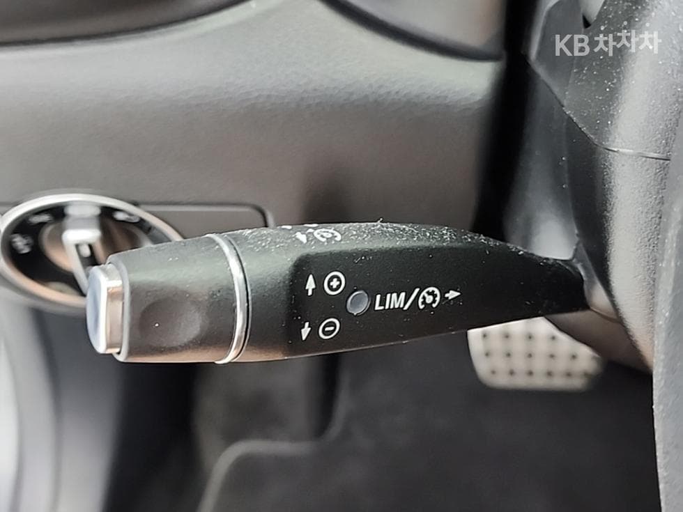 Местен피니티 Q302.0t Premium - 19