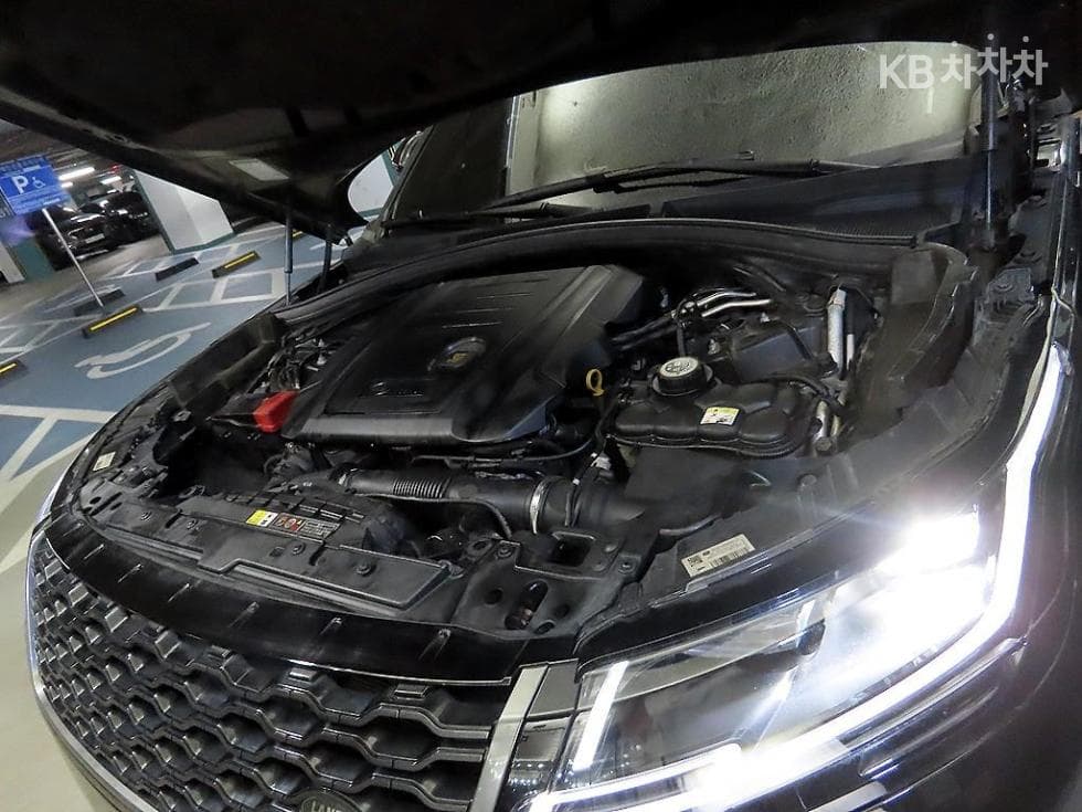 Land Rover Range Rover 벨라2.0 D240 S - 19