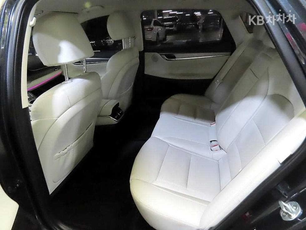 Хюндай The New (фейслифт) Grandeur (Azera)2.5 Le Blanc - 7