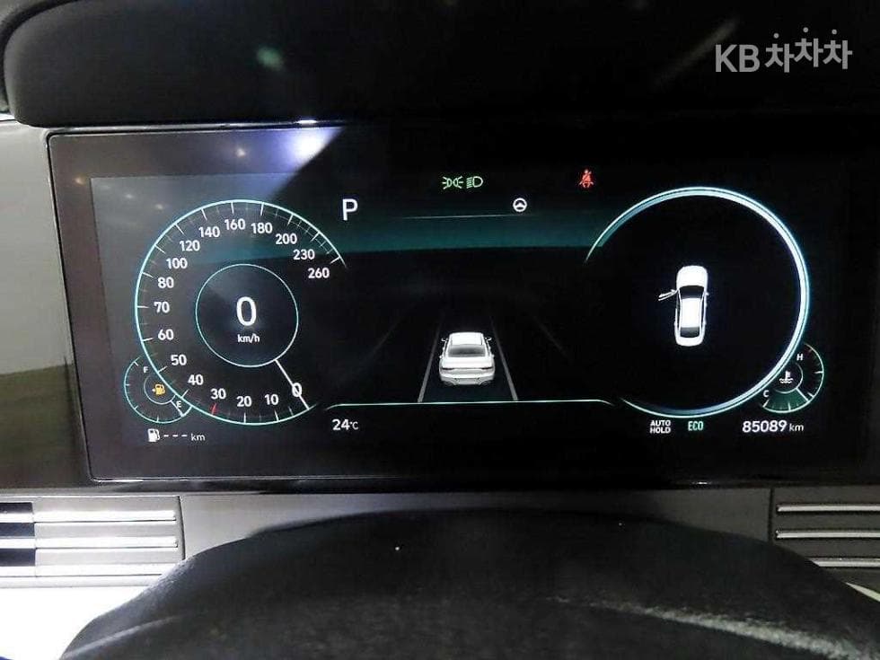 Хюндай The New (фейслифт) Grandeur (Azera)2.5 Le Blanc - 9