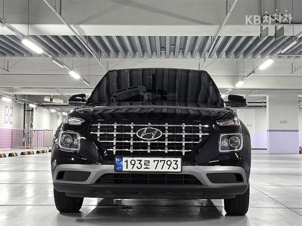 Хюндай ВениуБензин 1.6 Modern Plus - 6