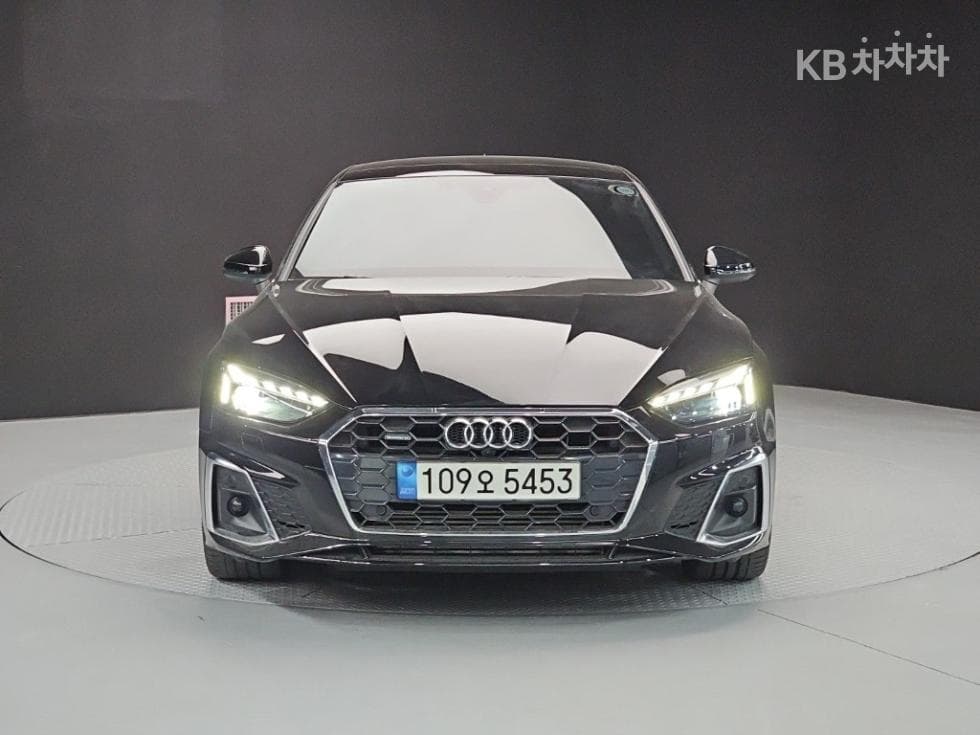 Ауди A5(8W6)40 TFSI Quattro Sportback Premium - 2