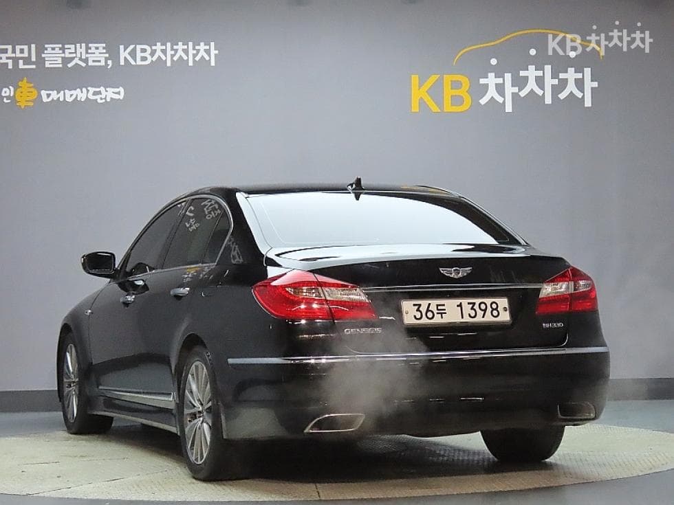 Хюндай ДженезисBH330 PREMIUM Стандартен - 4
