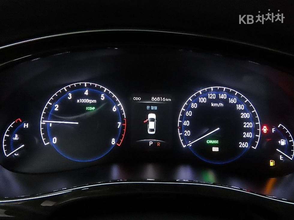 Хюндай ДженезисBH330 PREMIUM Стандартен - 8