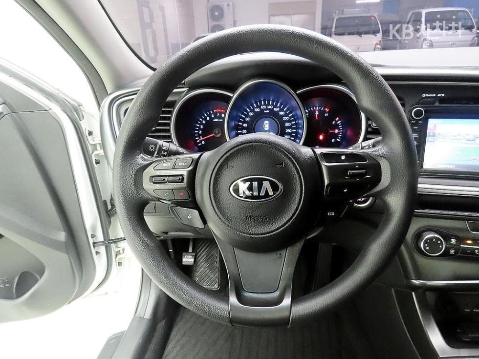 Kia The New (facelift) K5LPI Deluxe Standard - 7