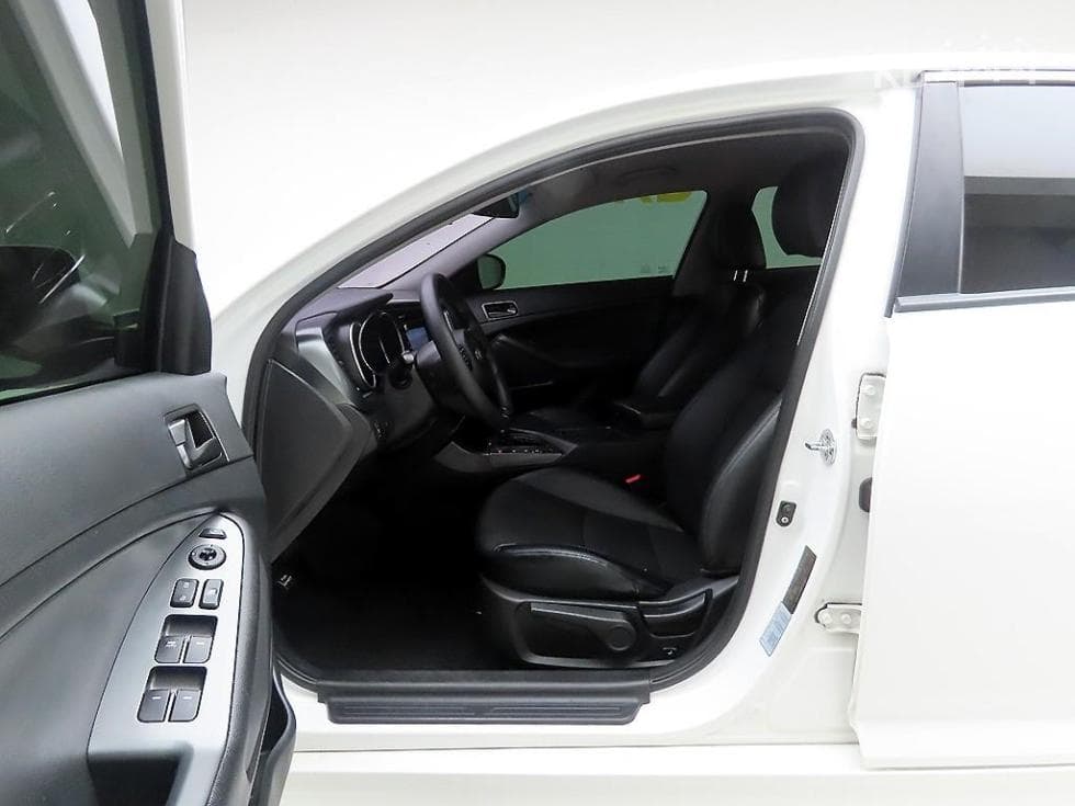 Kia The New (facelift) K5LPI Deluxe Standard - 13