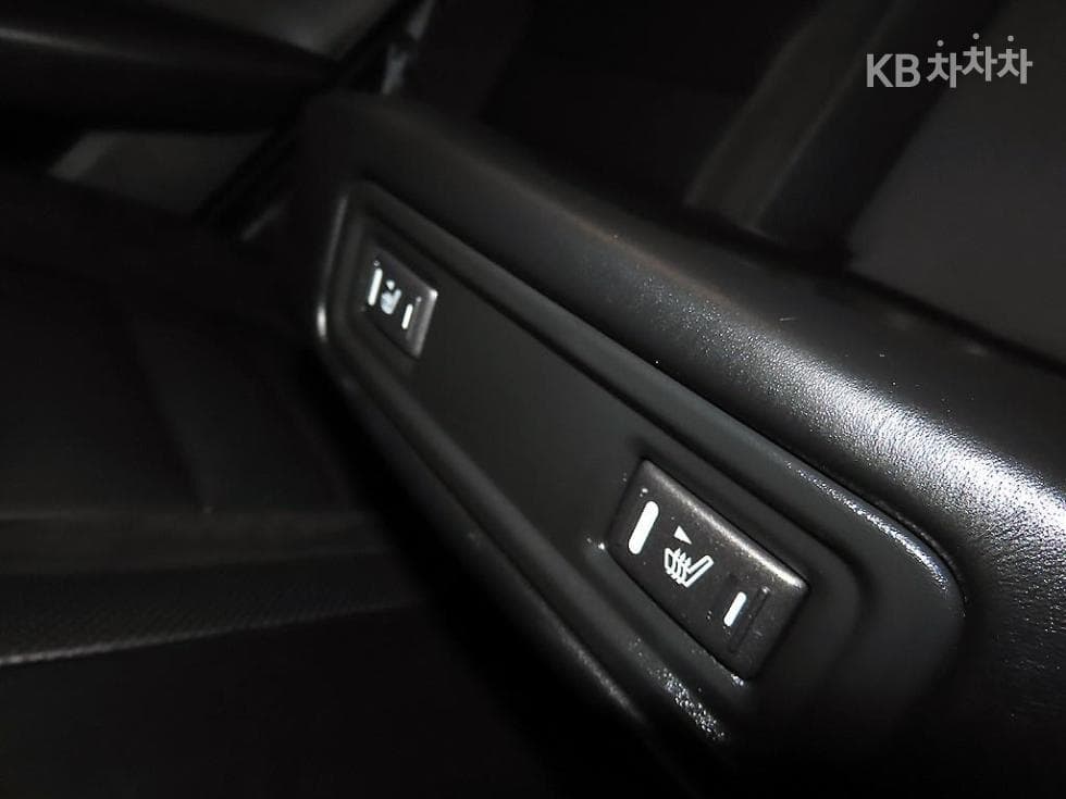 Рено Корея The New (фейслифт) QM62.0 dCi AWD Premiere - 15