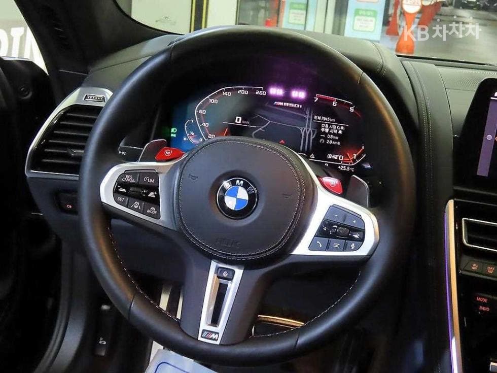 BMW 8시리즈 (G15)M850i xDrive Gran Coupe Стандартен - 8