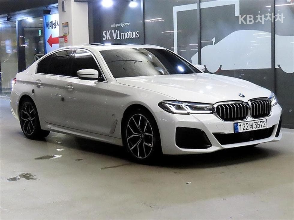 BMW 올Нов5 Серия (G30) 530i xDrive M Sport - Image 1