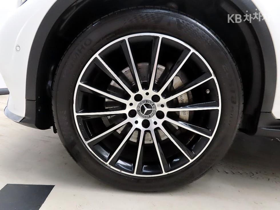 Mercedes-Benz GLC(X253)220 d 4Matic COUPE Premium - 20