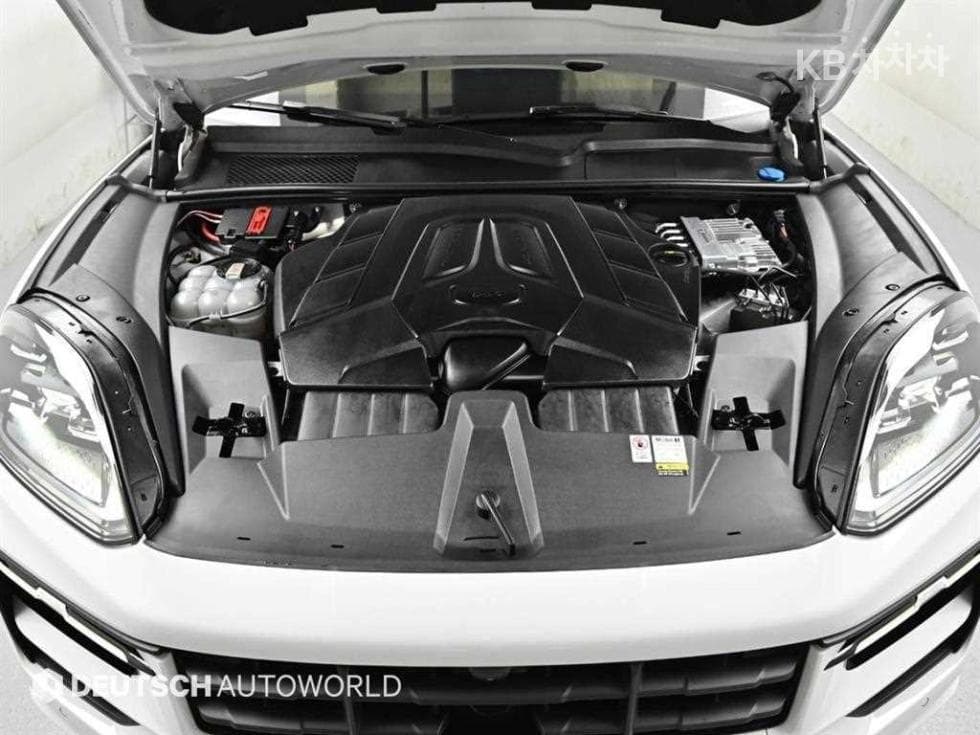 Porsche Cayenne(9Y0)3.0 Coupe Стандартен - 6