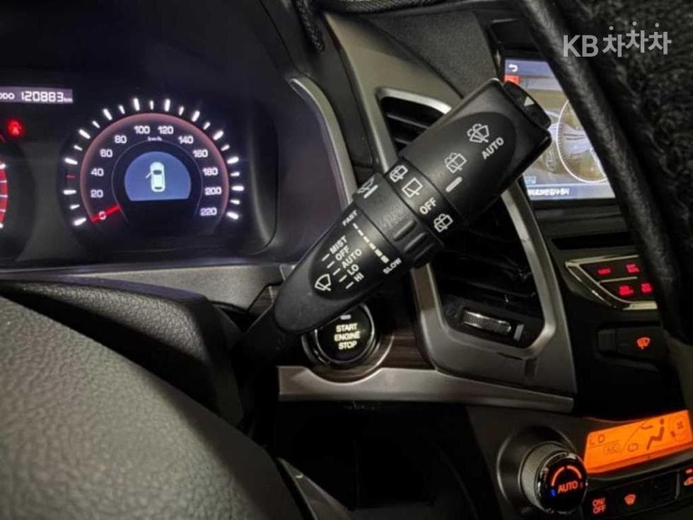 КейДжи Мобилити Нов코란도 C2.0 CVS 2WD Висок клас - 13