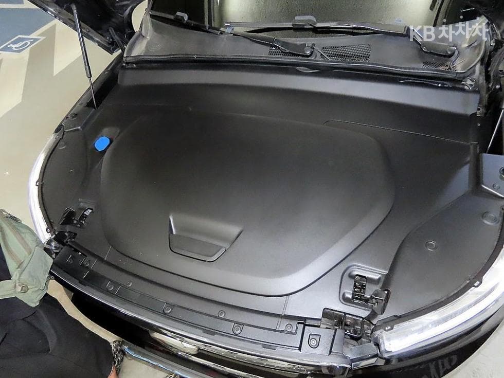 Volvo XC40 RechargeTwin Ultimate Стандартен - 19
