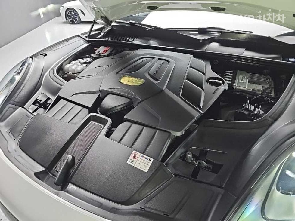 Porsche Cayenne(9Y0)3.0 Coupe Стандартен - 5