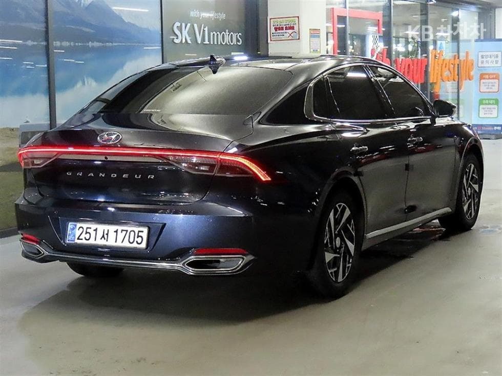 Хюндай The New (фейслифт) Grandeur (Azera) Хибрид2.4 Premium - 4