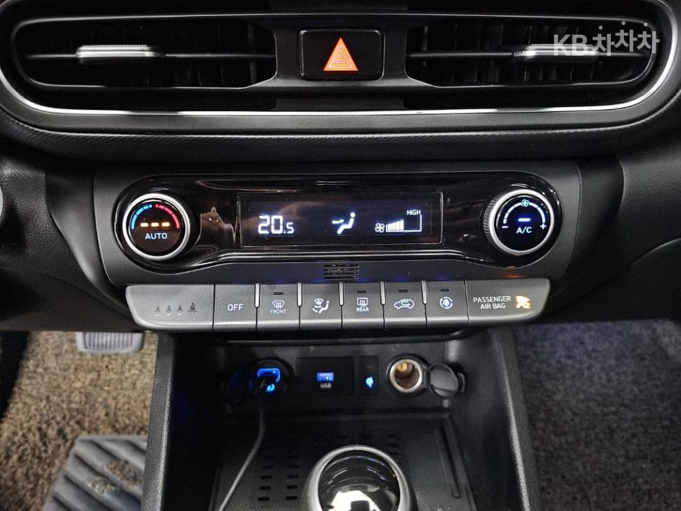 Хюндай The New (фейслифт) Kona1.6 Бензин Турбо 2WD Inspiration - 10