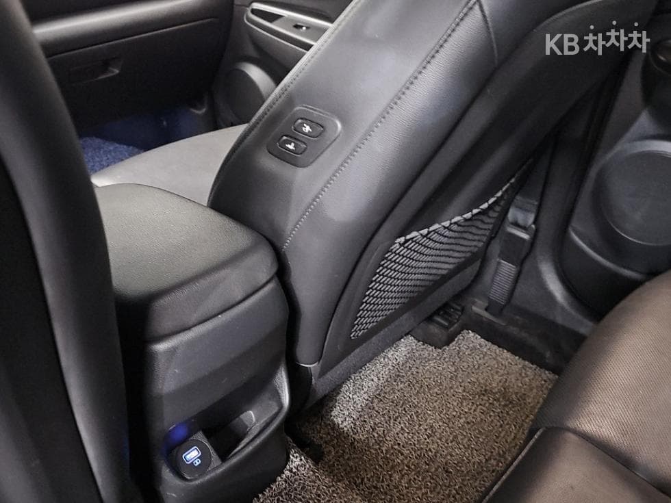 Хюндай The New (фейслифт) Kona1.6 Бензин Турбо 2WD Inspiration - 14