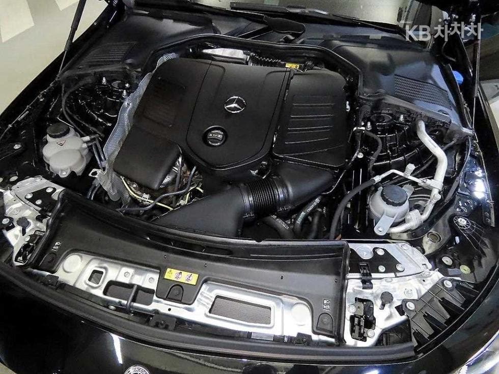Mercedes-Benz CLE클래스 (C236)CLE 200 Купе Стандартен - 19