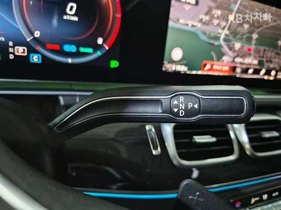 Mercedes-Benz GLE (V167)300 d 4Matic - 11