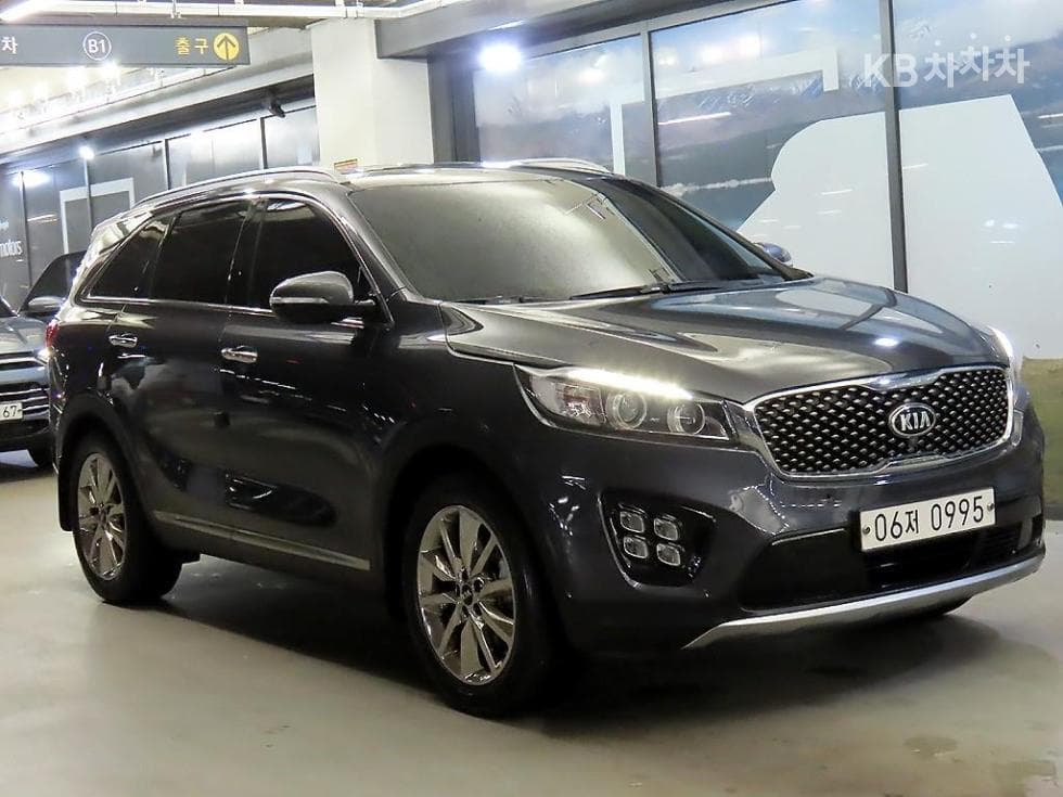 Киа All NewSorento Дизел 2.2 4x4 Noblesse Специал (специален признак/издание) - Image 1