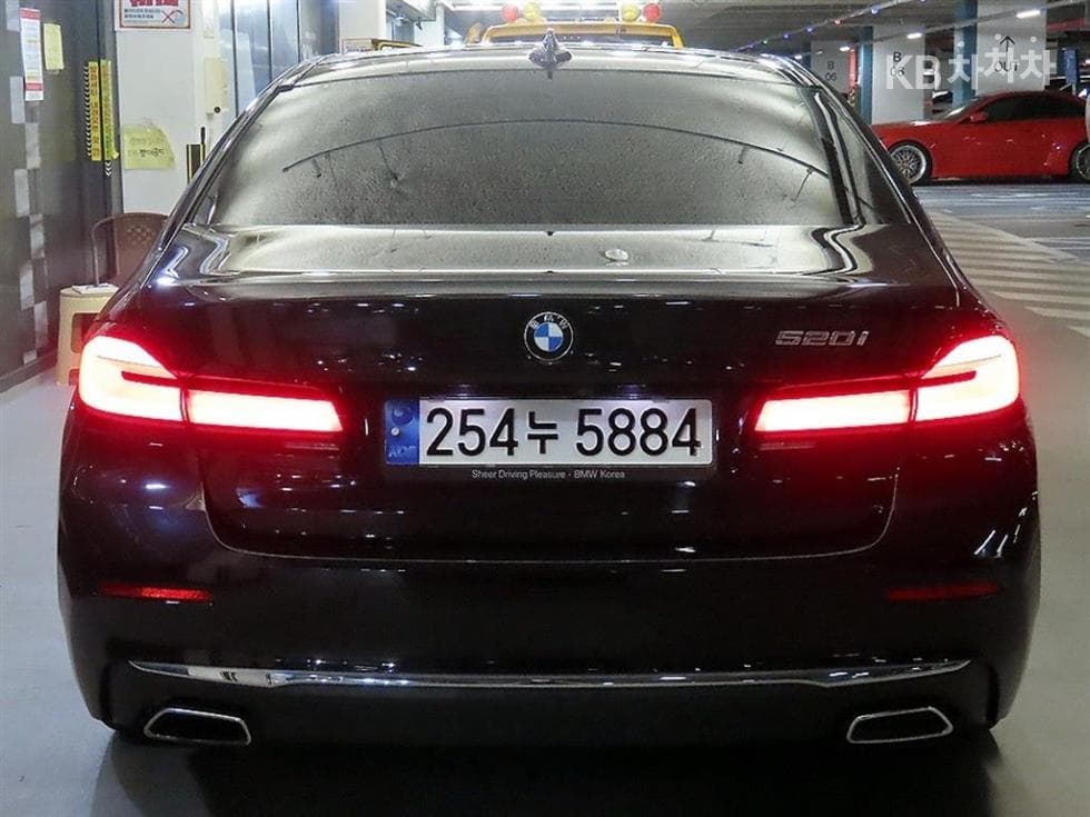 BMW 올Нов5 Серия (G30)520i Luxury - 5