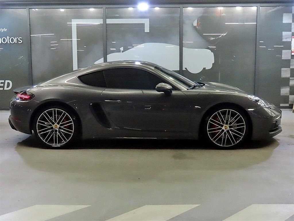 Porsche 카이맨 (718)4.0 GTS - 3