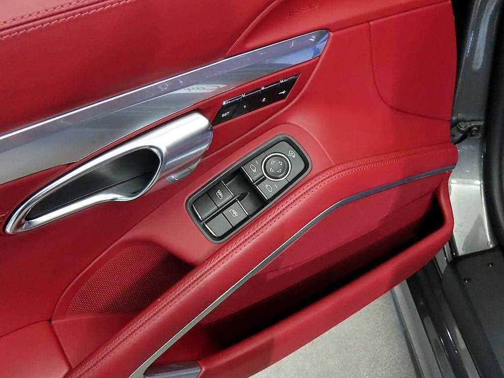 Porsche 카이맨 (718)4.0 GTS - 11