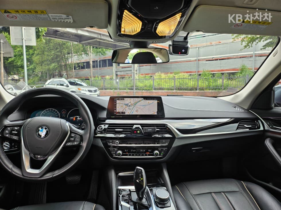 BMW 올Нов5 Серия (G30)520i Luxury - 11