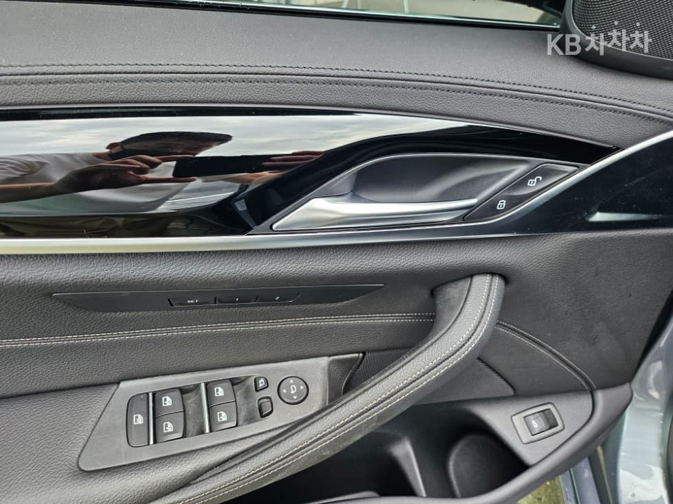 BMW 올Нов5 Серия (G30)520i Luxury - 15