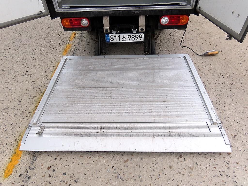 Хюндай Porter 2LPG 하이Box Truck Удължено междуосие Super Cab Смарт - 16