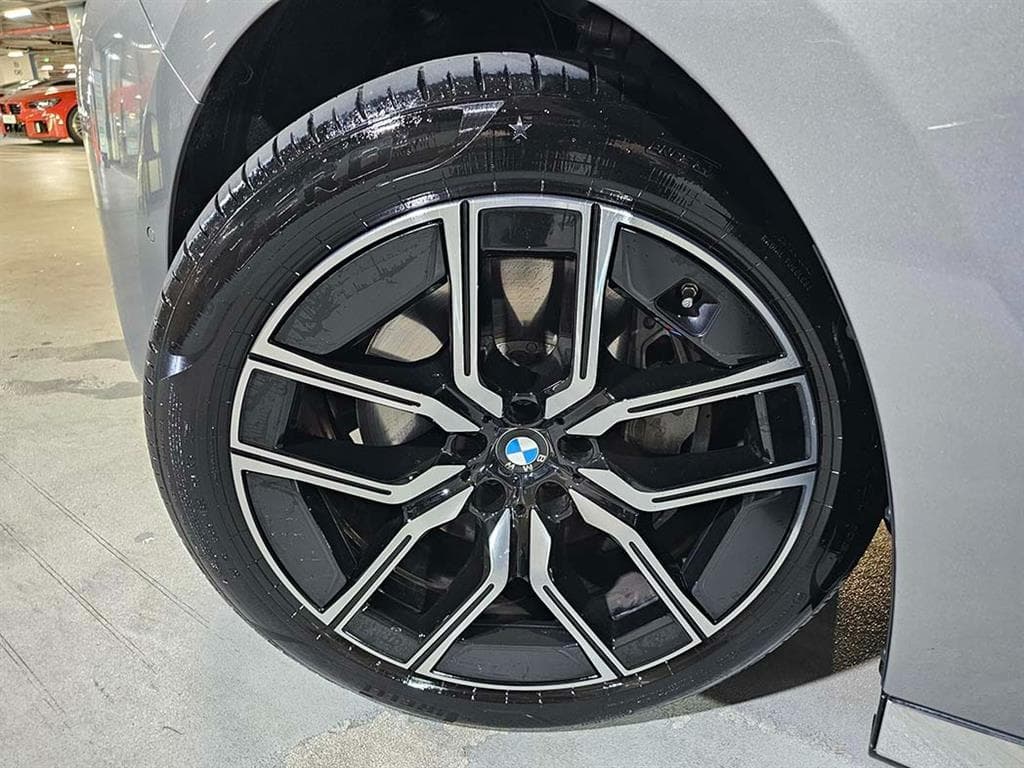 BMW 7시리즈(G70)740i xDrive M Sport - 19