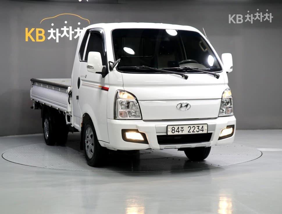 Хюндай Porter 2Удължено междуосие Super Cab CRDi Premium - 2