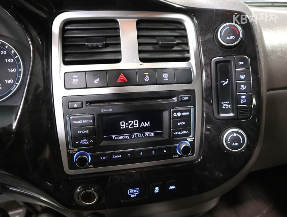 Хюндай Porter 2Удължено междуосие Super Cab CRDi Premium - 10