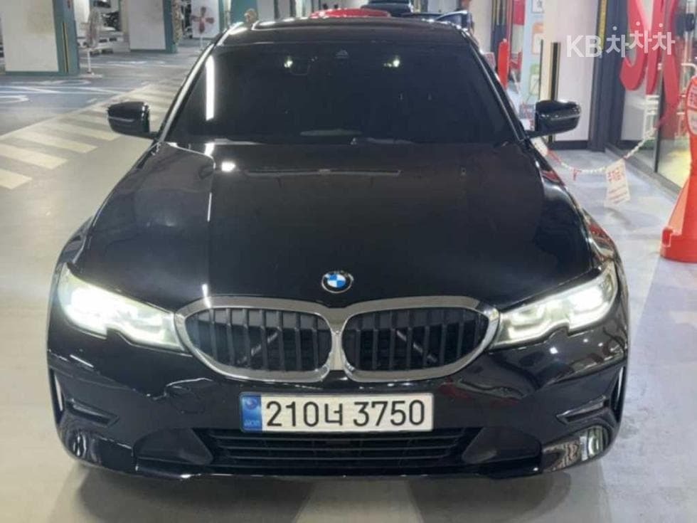 BMW 3 Серия (G20) 320i Стандартен - Image 1
