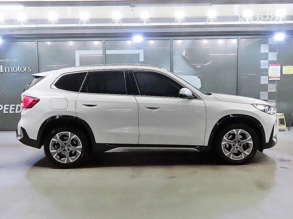BMW X1(U11)xDrive20i xLine - 3