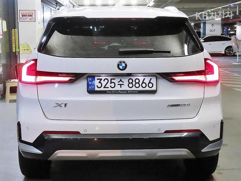 BMW X1(U11)xDrive20i xLine - 5