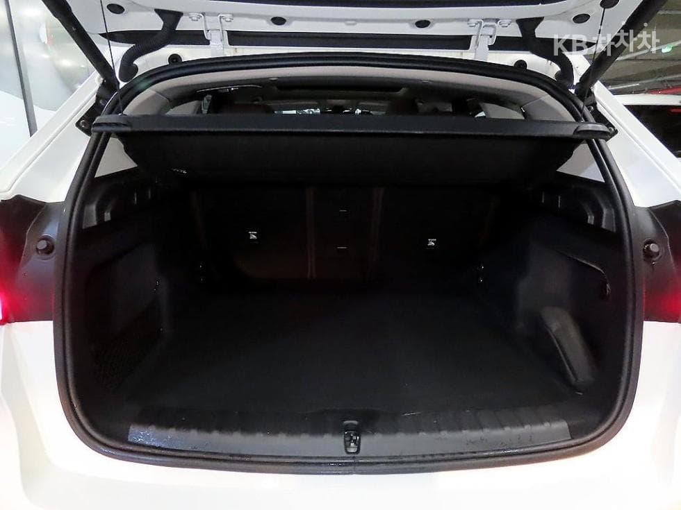 BMW X1(U11)xDrive20i xLine - 17