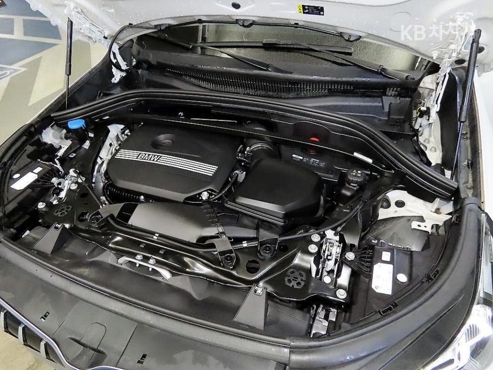 BMW X1(U11)xDrive20i xLine - 19