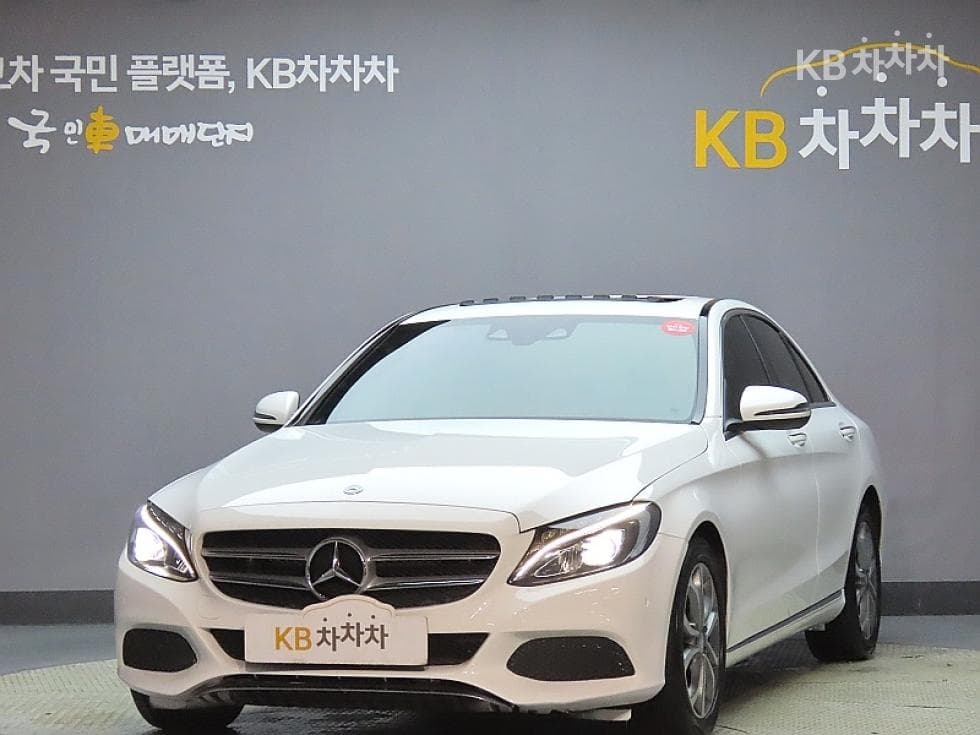 Mercedes-Benz The New (фейслифт) C-Клас C220d Avantgarde W205(14~) - Image 1