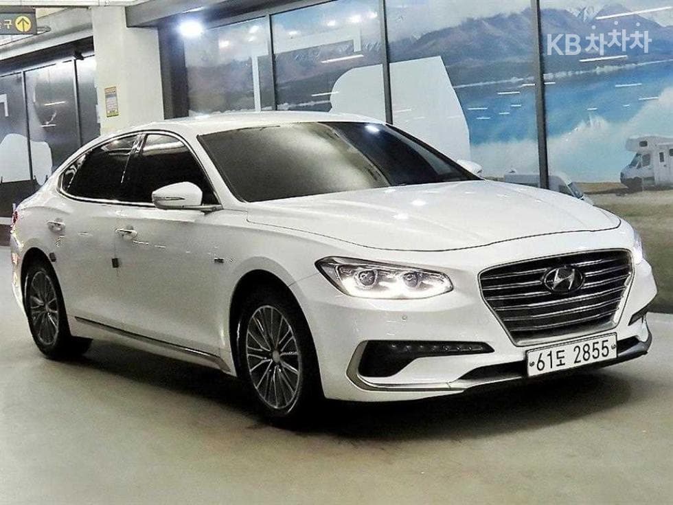Хюндай Grandeur (Azera)IG Хибрид Exclusive Специал (специален признак/издание) - Image 1