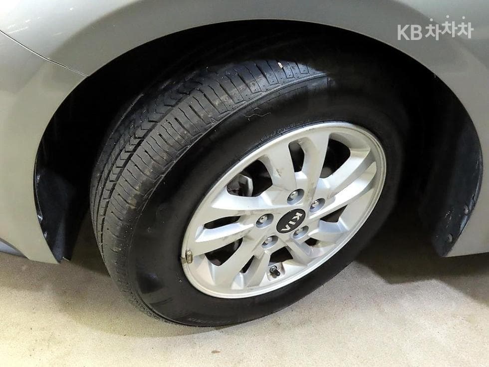 Киа All New K31.6 Бензин Лукс - 19