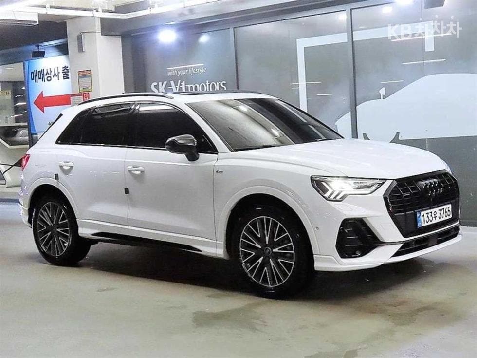 Ауди The New Q3(F3) 40 TFSI Quattro Premium - Image 1
