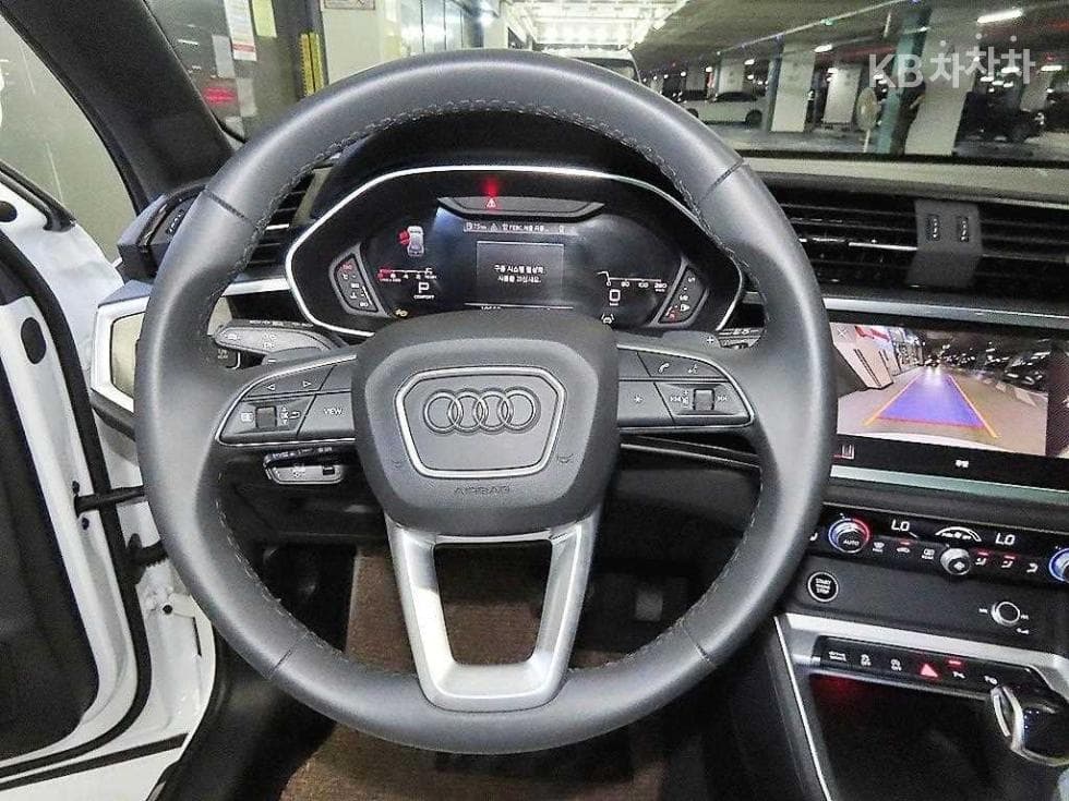 Ауди The New Q3(F3)40 TFSI Quattro Premium - 8
