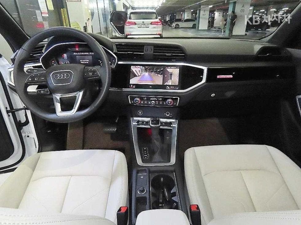 Ауди The New Q3(F3)40 TFSI Quattro Premium - 10