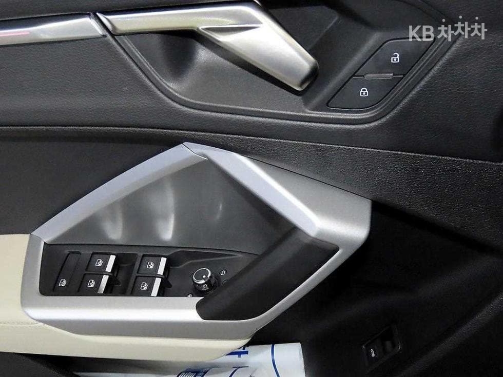Ауди The New Q3(F3)40 TFSI Quattro Premium - 13