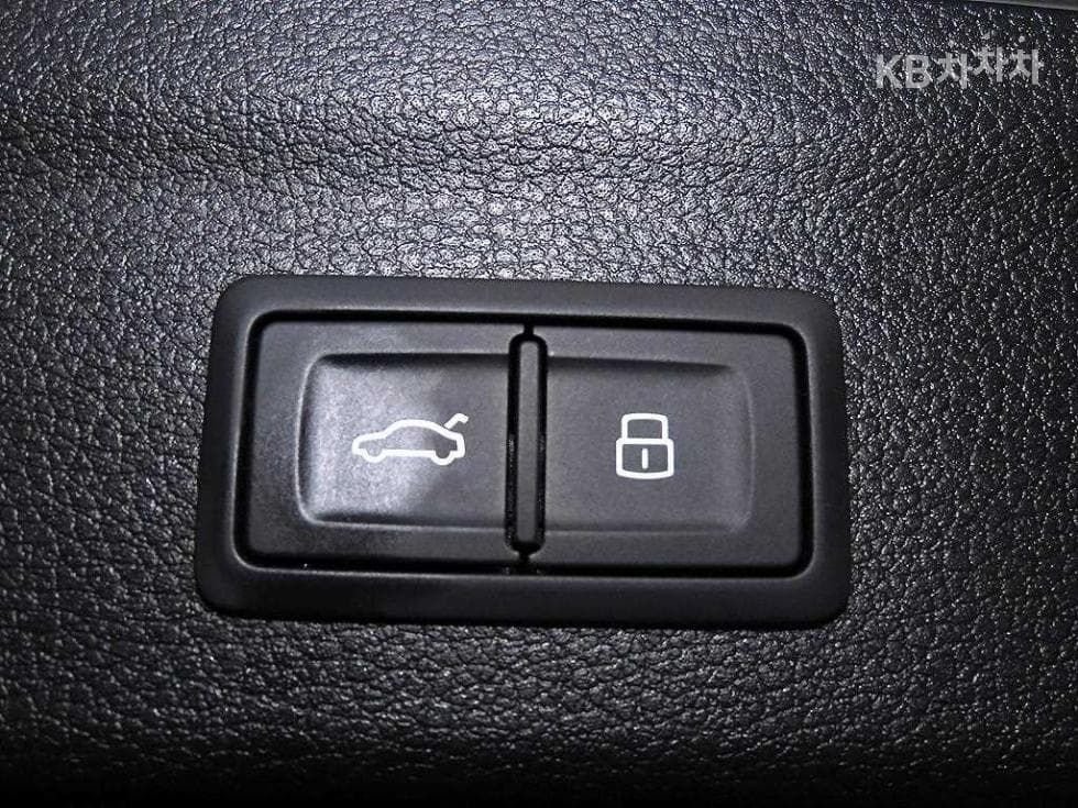 Ауди The New Q3(F3)40 TFSI Quattro Premium - 16