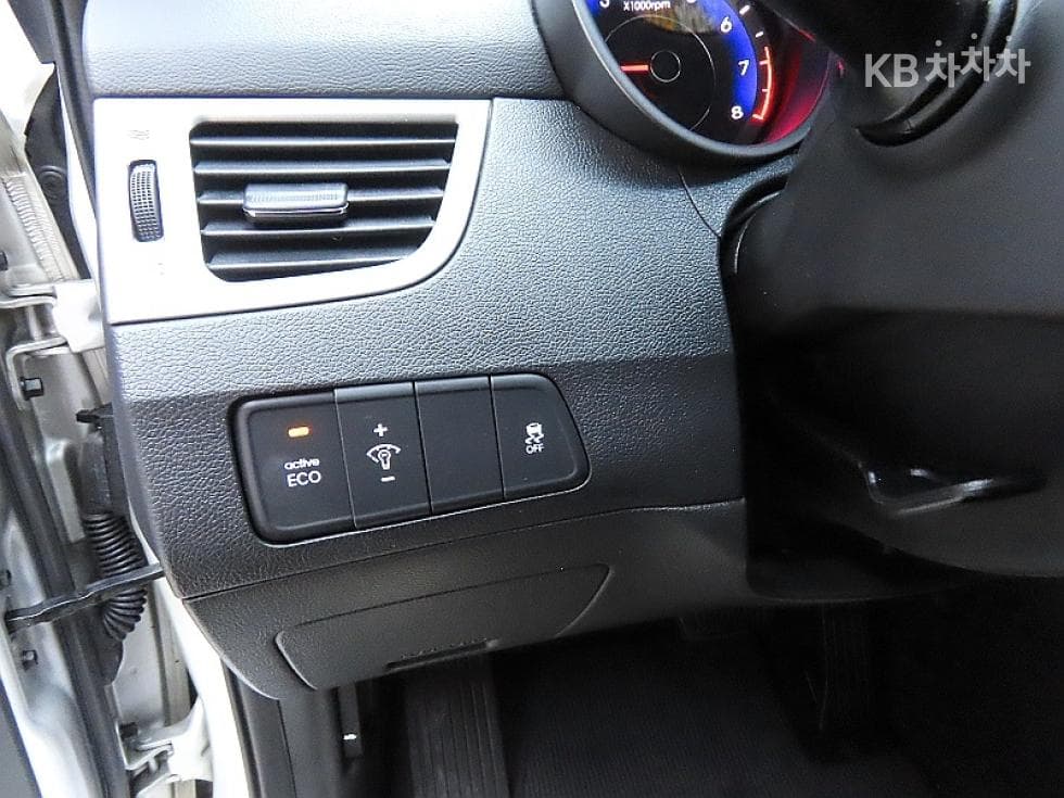 Хюндай Avante (Elantra)MDM16 GDi LUXURY - 12