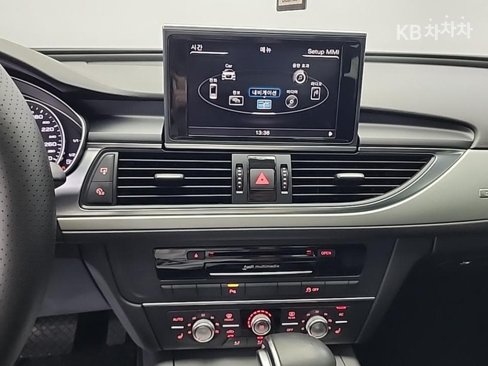 Ауди NEW A63.0 TFSI 콰트로 C7 - 10