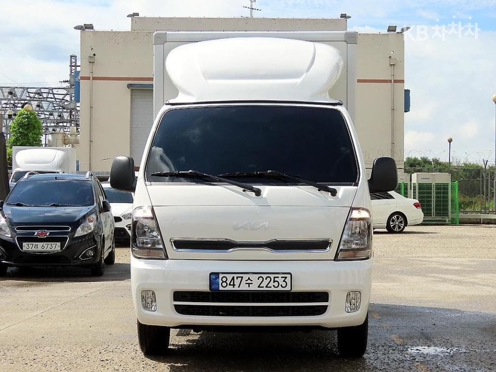 Киа The New (фейслифт) Бонго 3 (лек) LPG 내장Товарна надстройка 파워게이트 1 тон 하이 Королевска кабина Удължено междуосие L - Image 1